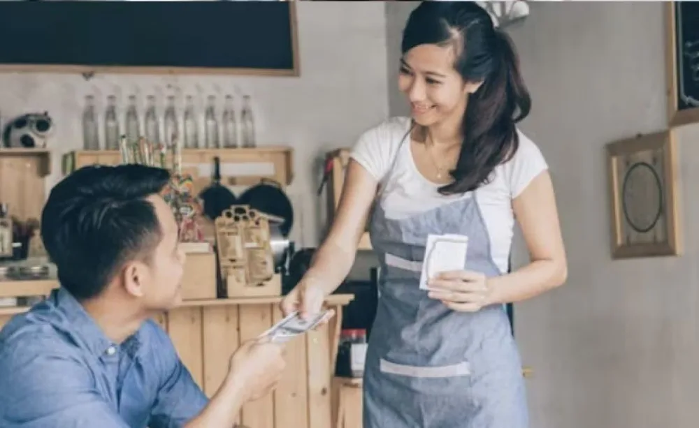 Intuit Quickbooks ChatGPT ad — Low-Cost ACH Payment Processing for Business in Crypto & Investing