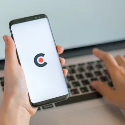 Clutch.co ChatGPT ad — How Much Does an App Cost? in Stablecoin & Payments