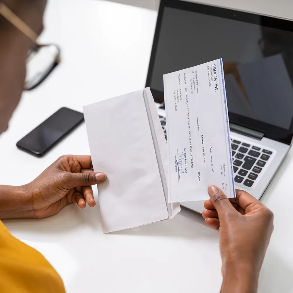 Top10.com ChatGPT ad — 10 Best Payroll Tools 2026