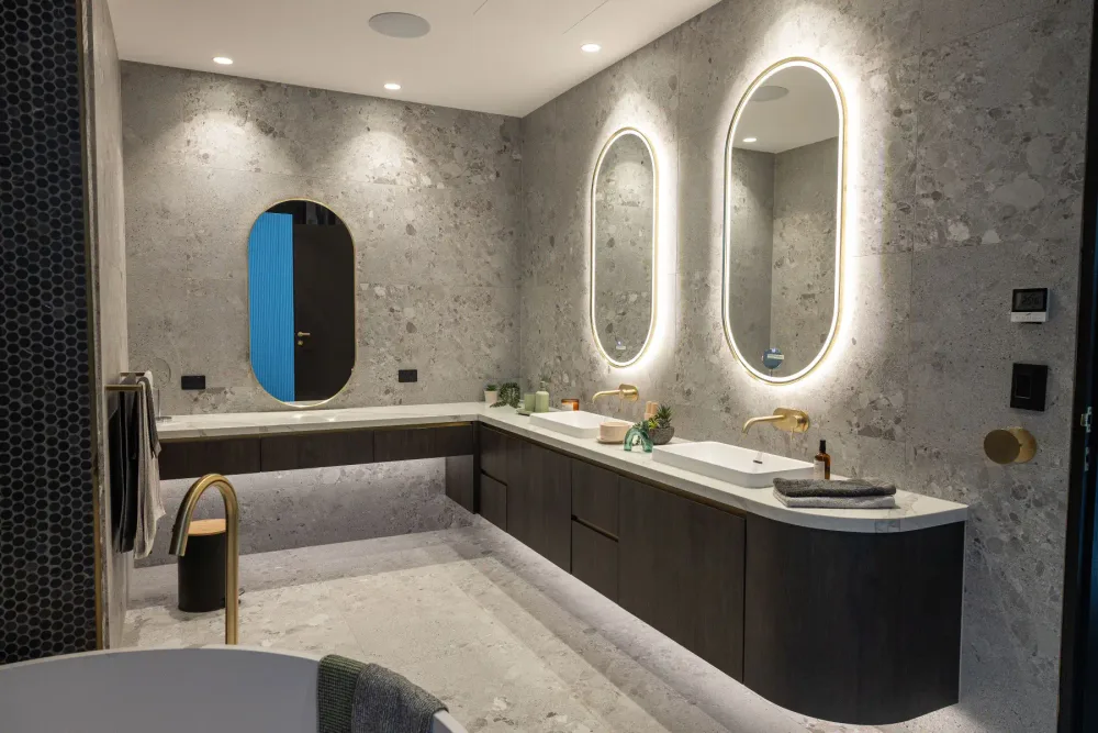 Oxford Bathrooms ChatGPT ad — Bathroom Reno Northern Beaches & Hills District in Home Improvement & DIY