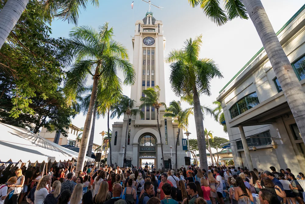 Hawaii Pacific University ChatGPT ad — Complete Your MBA Your Way in Education & Learning