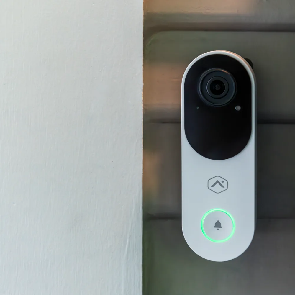 Brinks Home ChatGPT ad — Free Doorbell