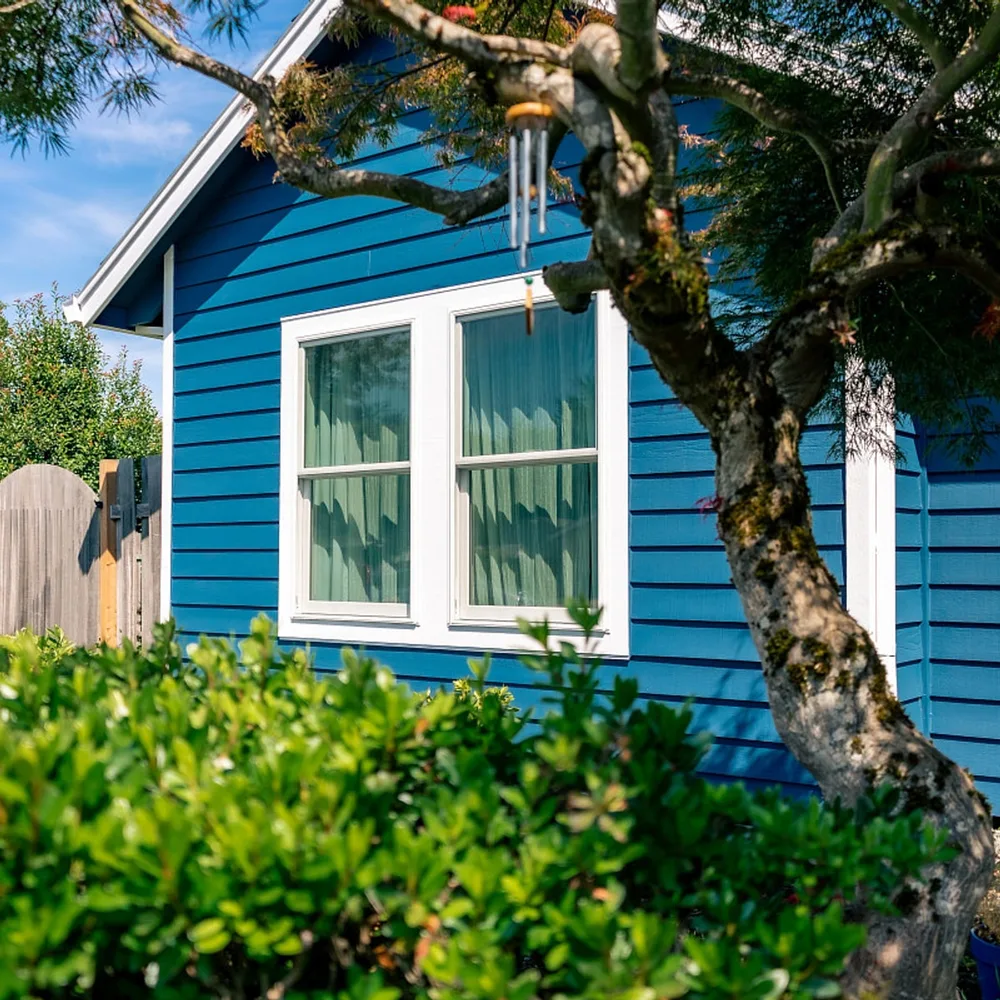 Renewal by Andersen of Washington ChatGPT ad — Energy Efficient Home