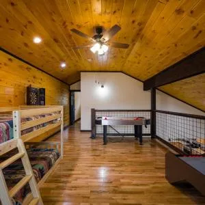 Booking.com ChatGPT ad — Smoky Mountain Chalet