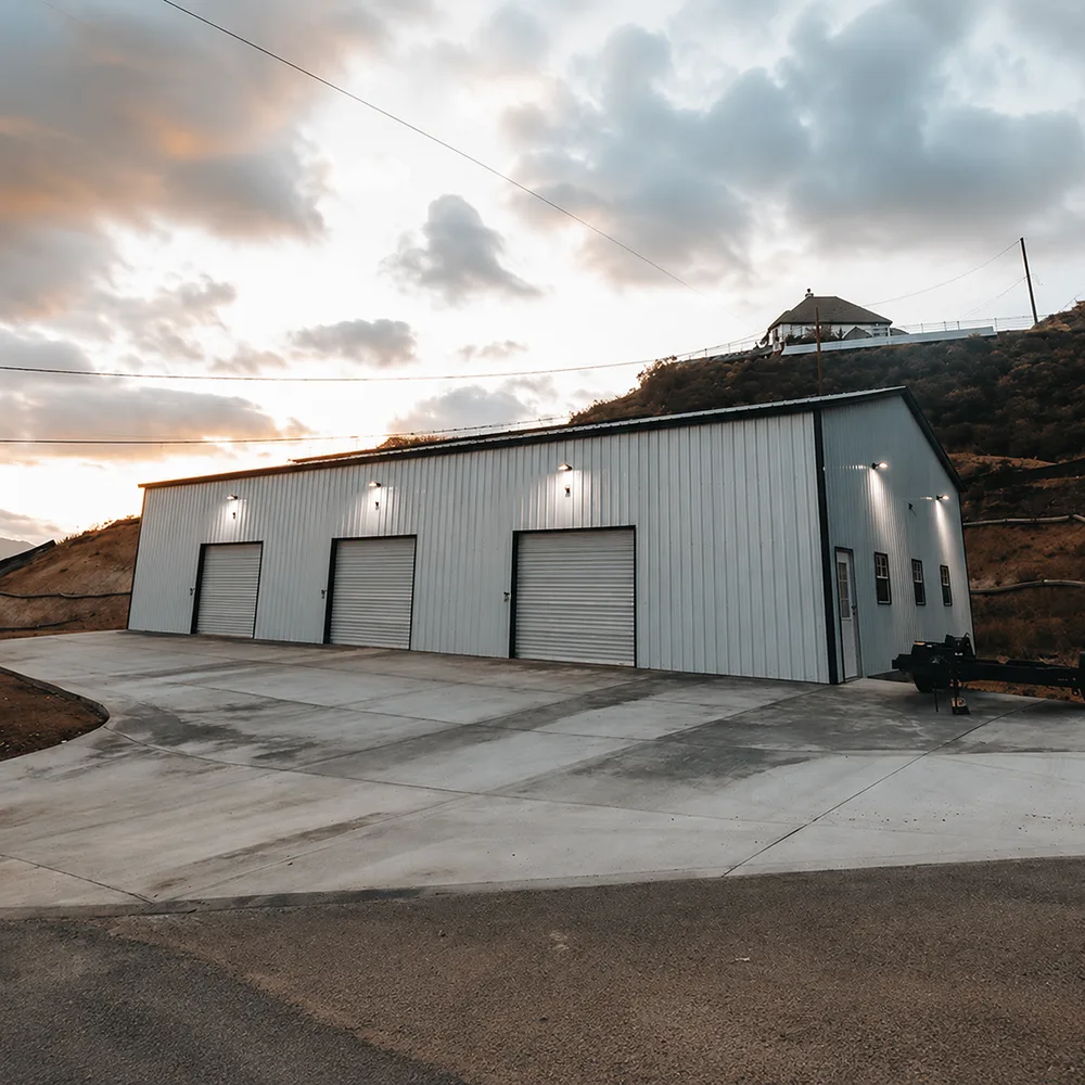 Bulldog Steel Structures Inc. ChatGPT ad — Top Steel Building Manufacturers in Real Estate