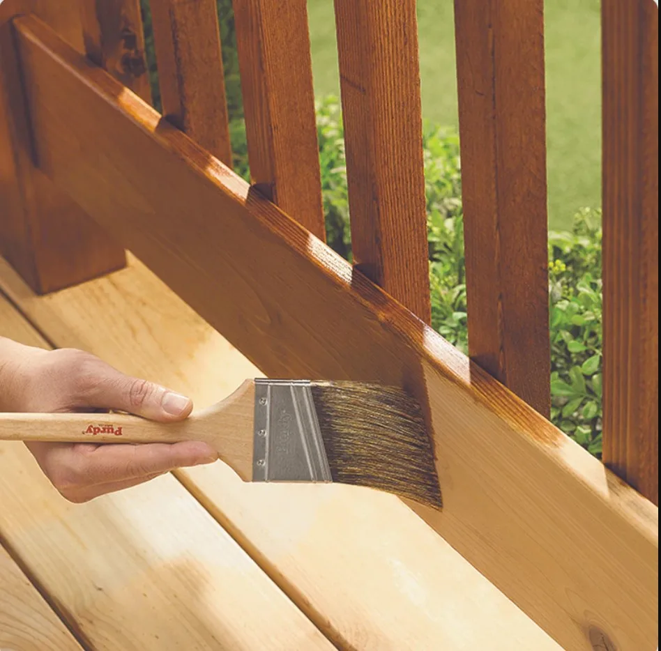 Lowe's ChatGPT ad — Clean and Seal a Deck