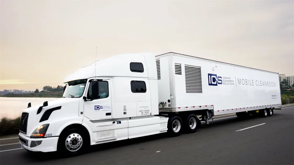 Instant Cleanroom Solutions ChatGPT ad — Mobile Cleanrooms for Rent in Real Estate