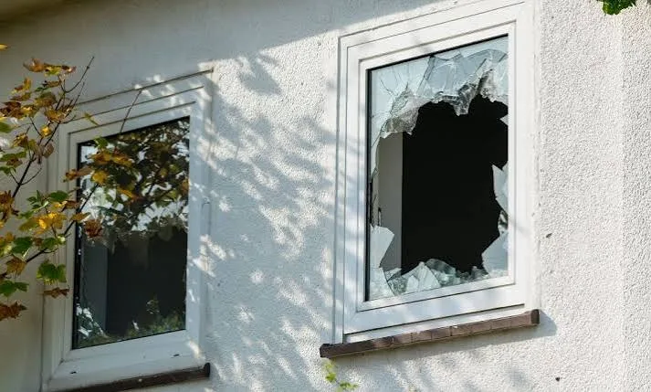 Caplan Bros., Inc. ChatGPT ad — Window Repair - Caplan Glass Est. 1920