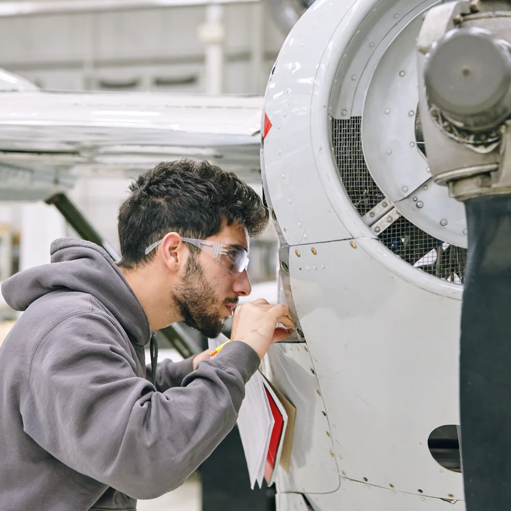 Universal Technical Institute (UTI) ChatGPT ad — Hands-On Aviation Training