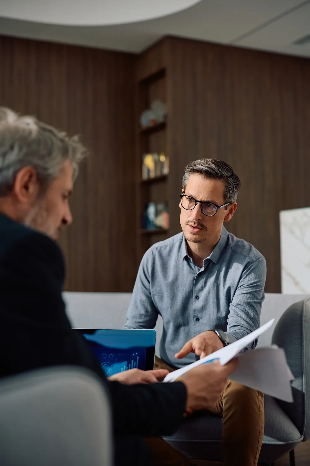 AdvisorFinder ChatGPT ad — Find Advisors Based on What You Need