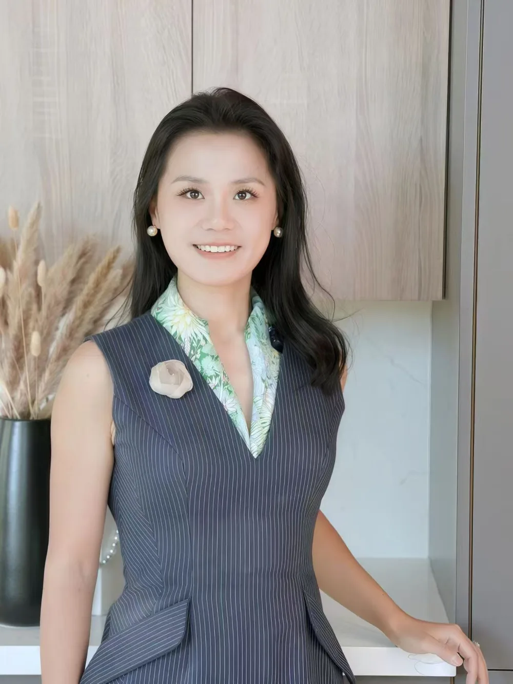 Tina Jingru Sui, Realtor ChatGPT ad — The House You Have Isn't the House You Need in Real Estate