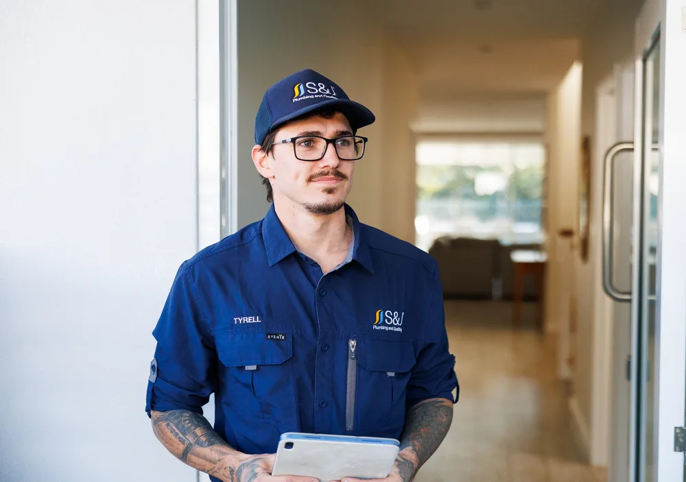S&J Plumbing and Gasfitting ChatGPT ad — Brisbane Hot Water Pros in Real Estate