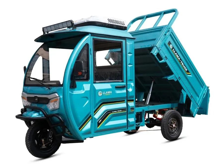 Llama Truck ChatGPT ad — Meridian Pro (AC+Power Dump)