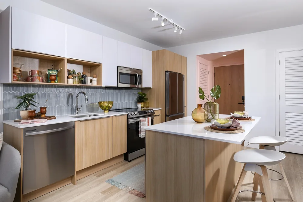 Apartment List, Inc. ChatGPT ad — 41M Renters Matched in Real Estate